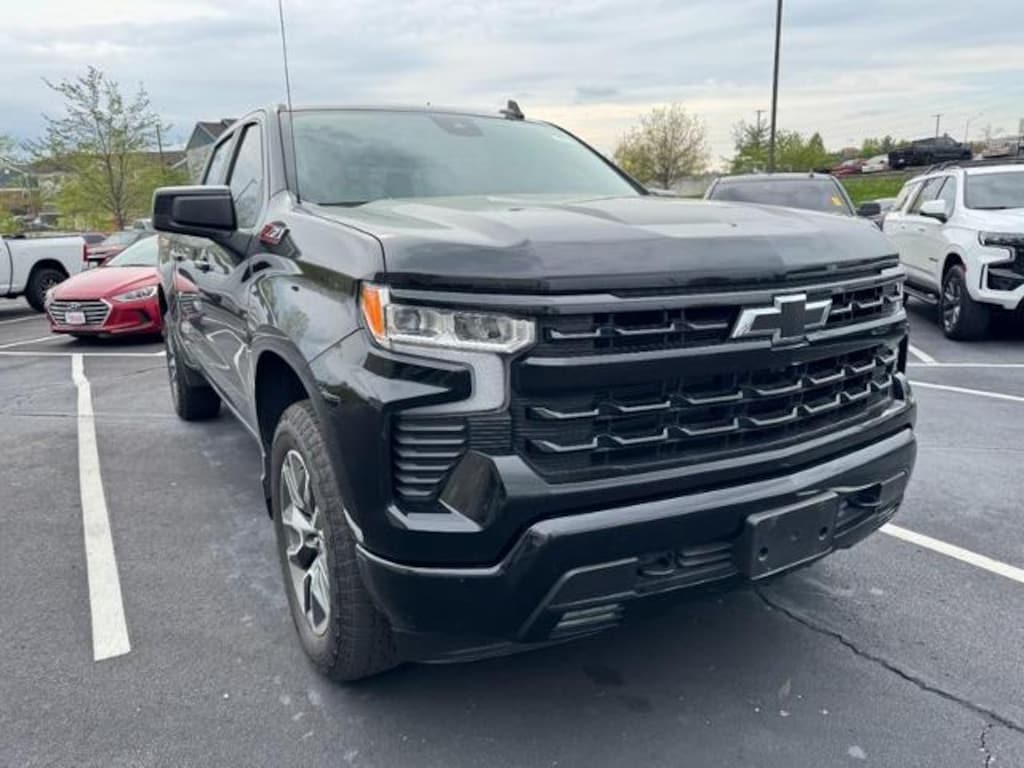 Used 2025 Chevrolet Silverado 1500 RST Crew Cab Pickup