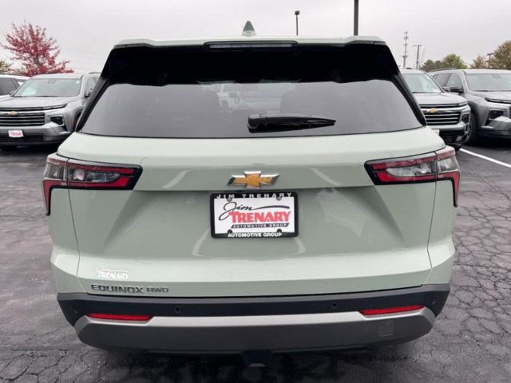 New 2026 Chevrolet Equinox AWD LT SUV