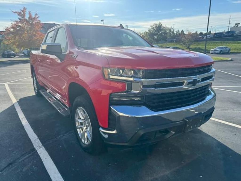 Used 2019 Chevrolet Silverado 1500 LT Crew Cab Pickup