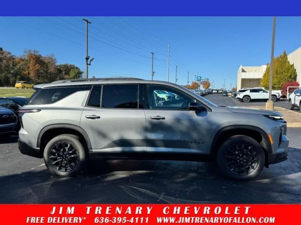 New 2026 Chevrolet Traverse FWD LT SUV