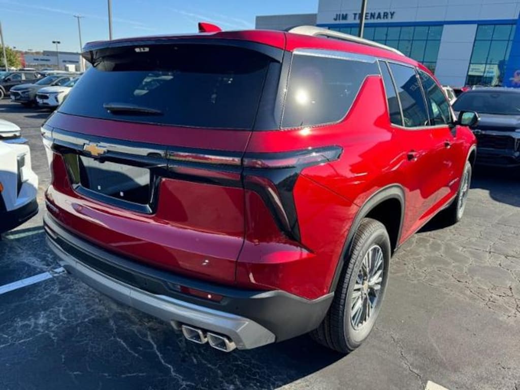New 2026 Chevrolet Traverse FWD LT SUV