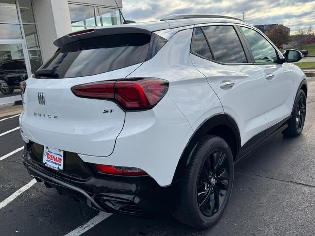 2024 Buick Encore GX Sport Touring photo 3
