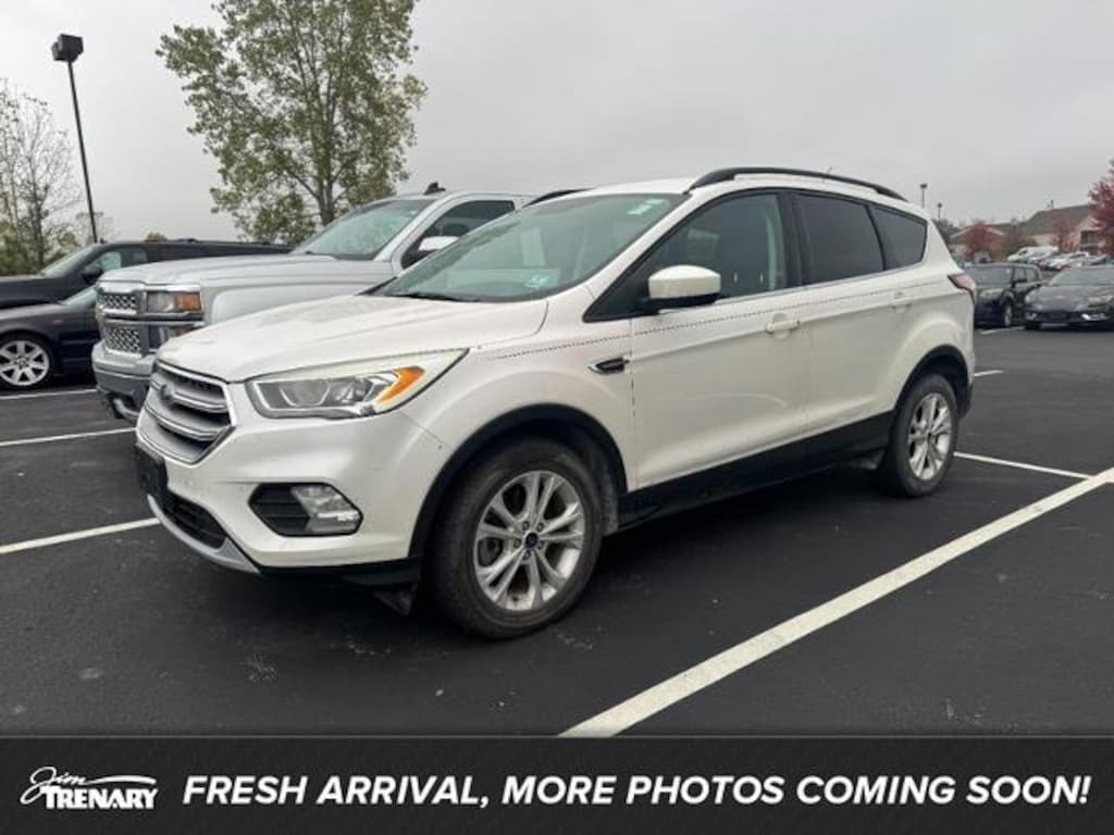 Used 2017 Ford Escape SE Sport Utility