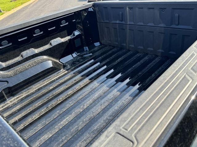 2026 Chevrolet Colorado Work Truck - Photo 6