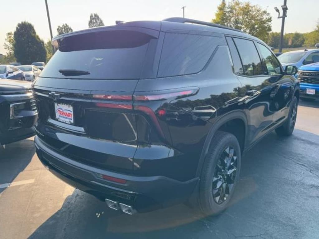 New 2026 Chevrolet Traverse AWD LT SUV