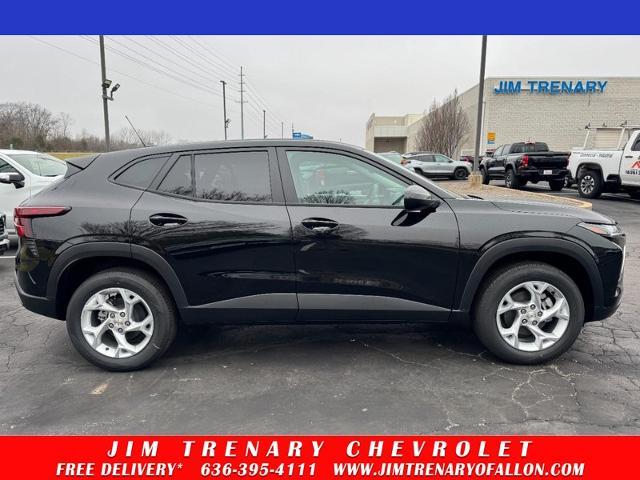 2026 Chevrolet Trax LS's photo