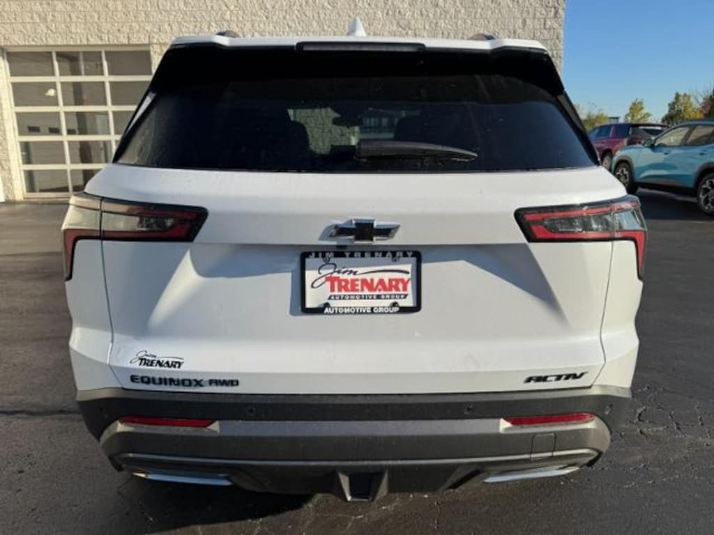 New 2026 Chevrolet Equinox AWD Activ SUV