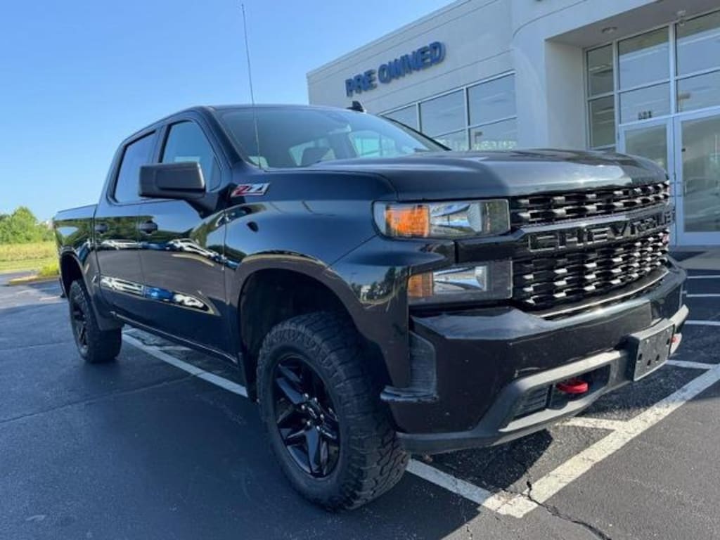 Used 2021 Chevrolet Silverado 1500 Custom Trail Boss Crew Cab Pickup
