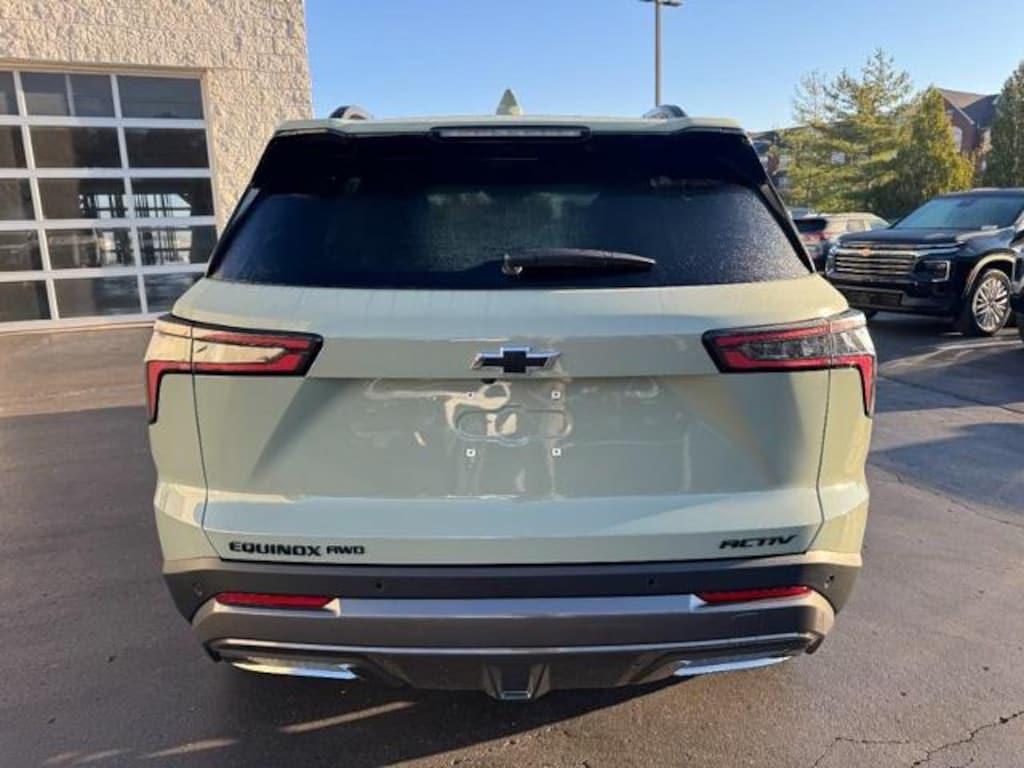 New 2026 Chevrolet Equinox AWD Activ SUV