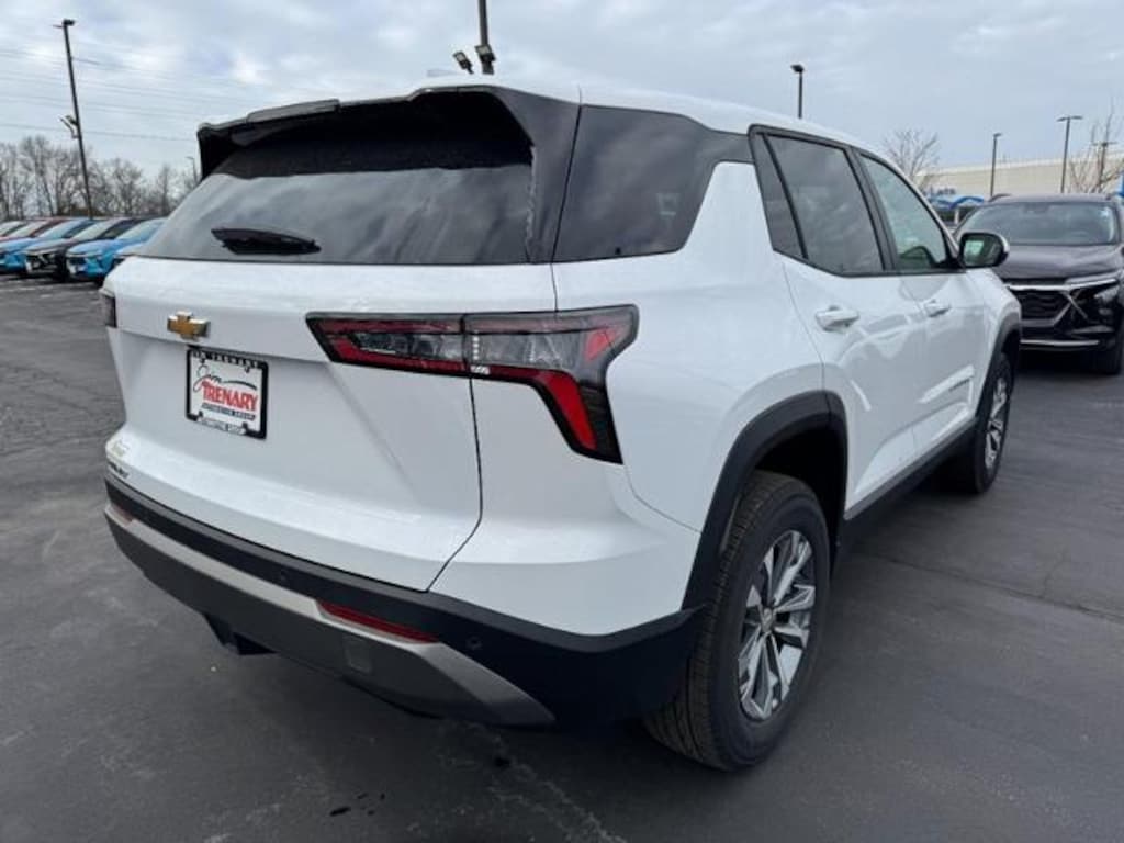 New 2026 Chevrolet Equinox FWD LT SUV