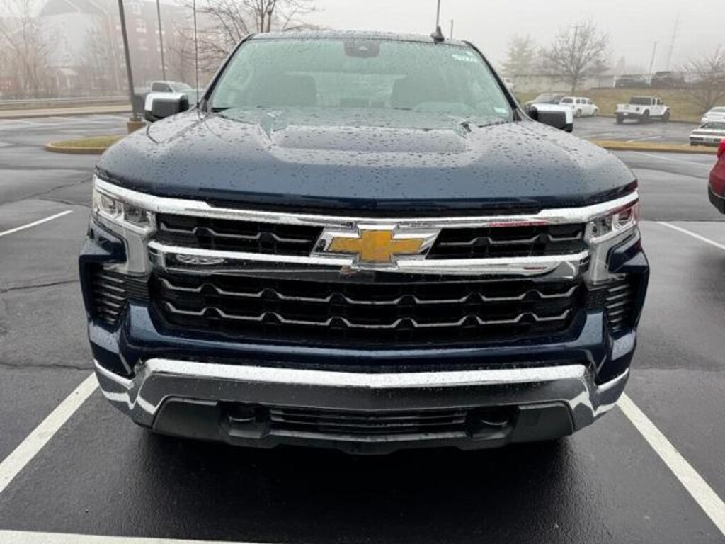 Used 2022 Chevrolet Silverado 1500 LT Crew Cab Pickup