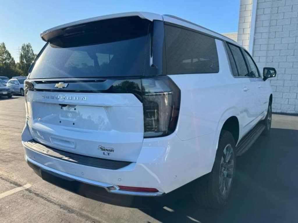 New 2026 Chevrolet Suburban LT SUV