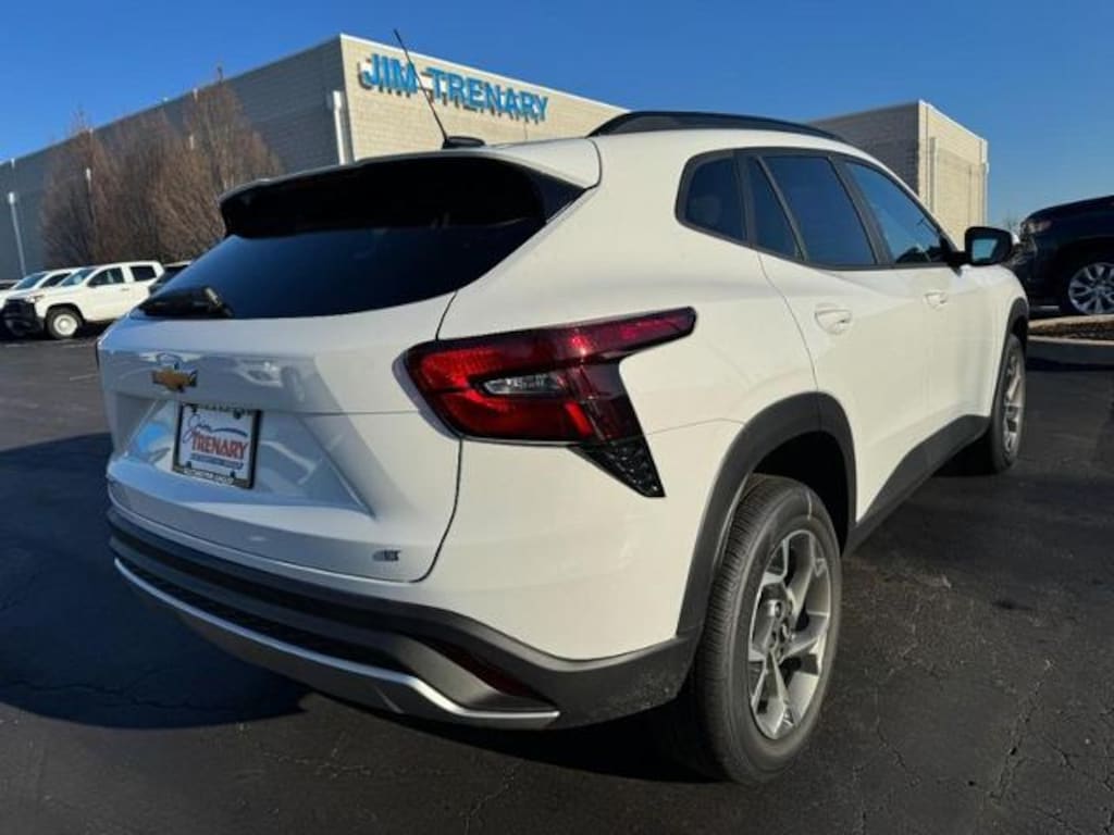 New 2026 Chevrolet Trax LT SUV