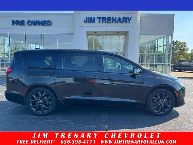 2019 Chrysler Pacifica Touring Plus