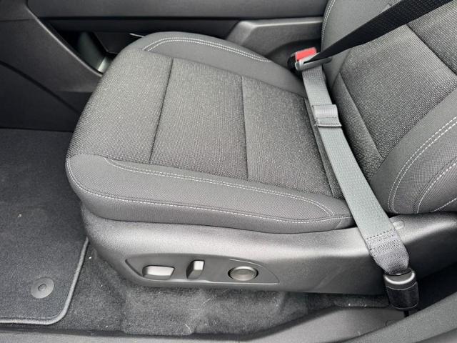 2026 Chevrolet Traverse LT - Photo 9