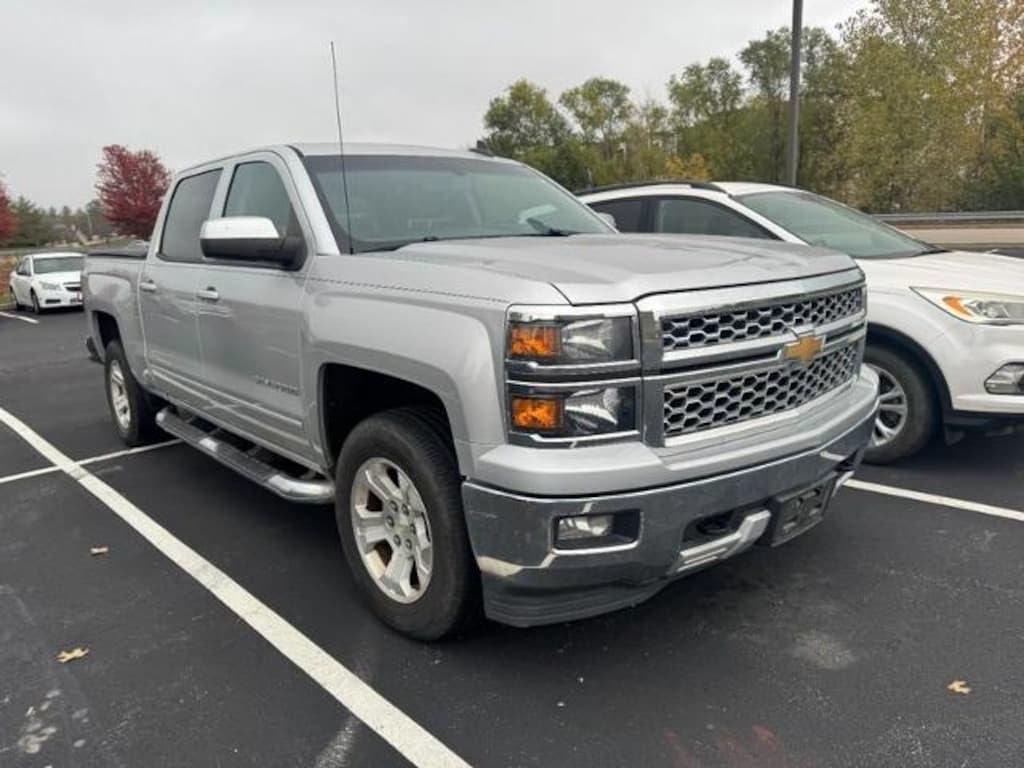 Used 2015 Chevrolet Silverado 1500 LT Crew Cab Pickup