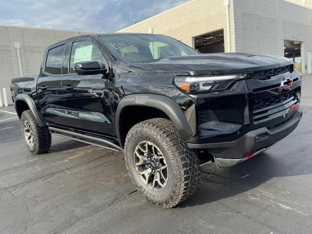 2026 Chevrolet Colorado ZR2 photo 2