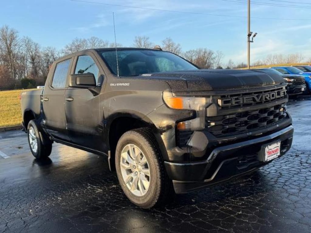 New 2026 Chevrolet Silverado 1500 Custom Truck