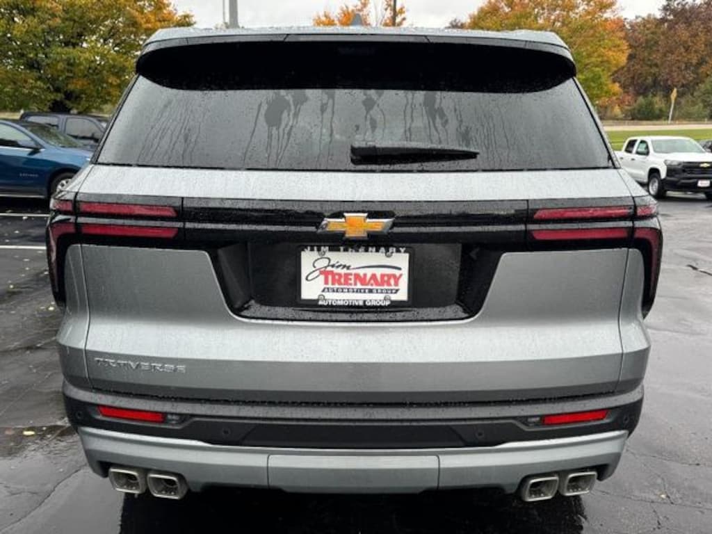 New 2026 Chevrolet Traverse FWD LT SUV