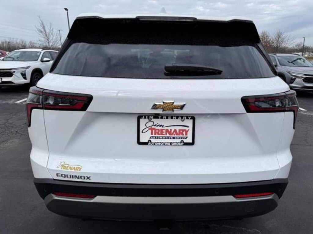 New 2026 Chevrolet Equinox FWD LT SUV