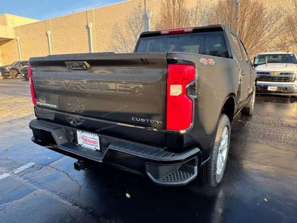 New 2026 Chevrolet Silverado 1500 Custom Truck