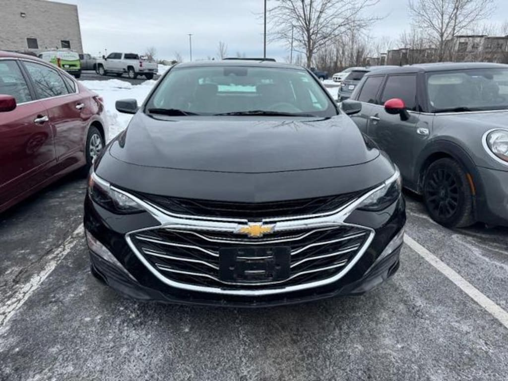 Used 2022 Chevrolet Malibu LT Car