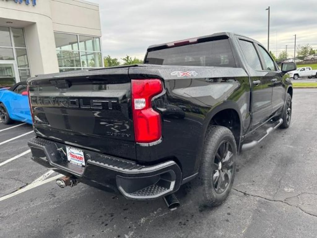 Used 2022 Chevrolet Silverado 1500 LTD Custom Crew Cab Pickup