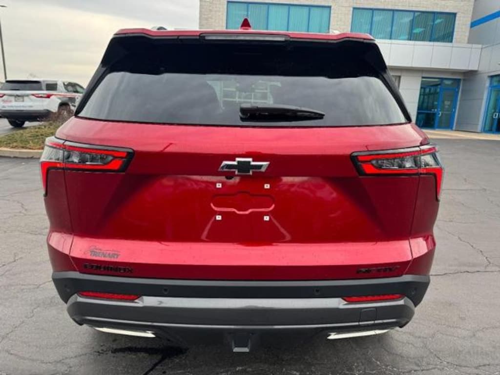 New 2026 Chevrolet Equinox FWD Activ SUV