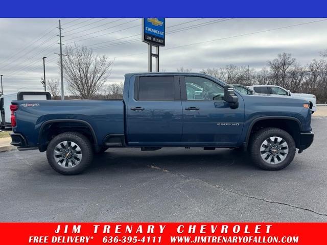 2026 Chevrolet Silverado 2500HD Custom's photo
