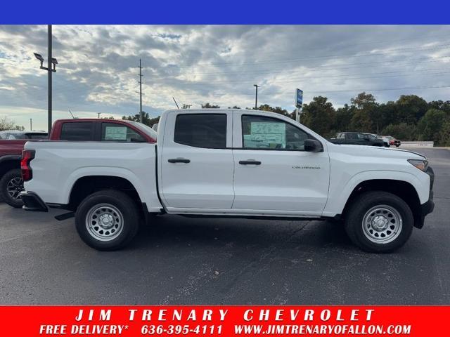 2026 Chevrolet Colorado Work Truck's photo