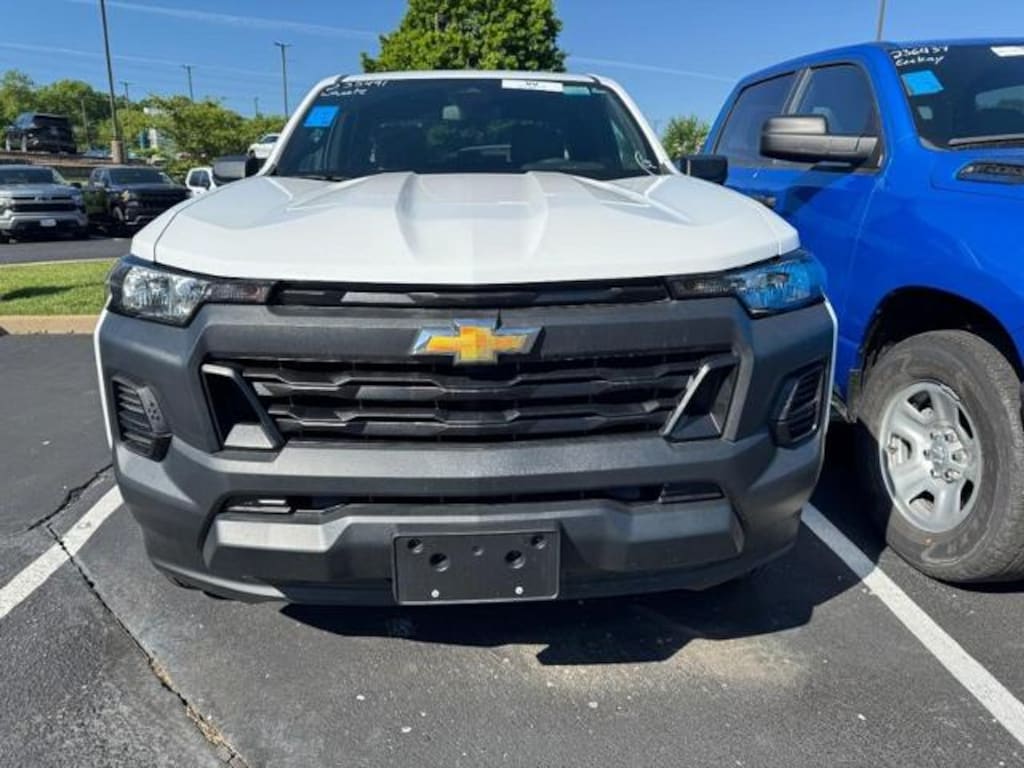 Used 2024 Chevrolet Colorado 2WD Work Truck Crew Cab Pickup