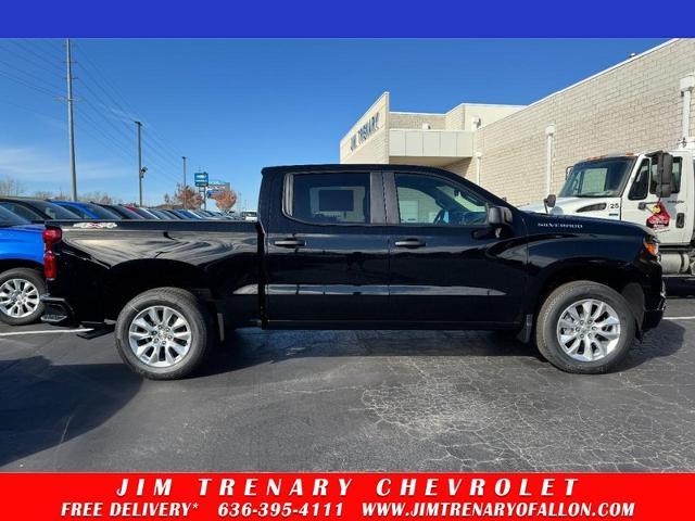 2026 Chevrolet Silverado 1500 Custom's photo
