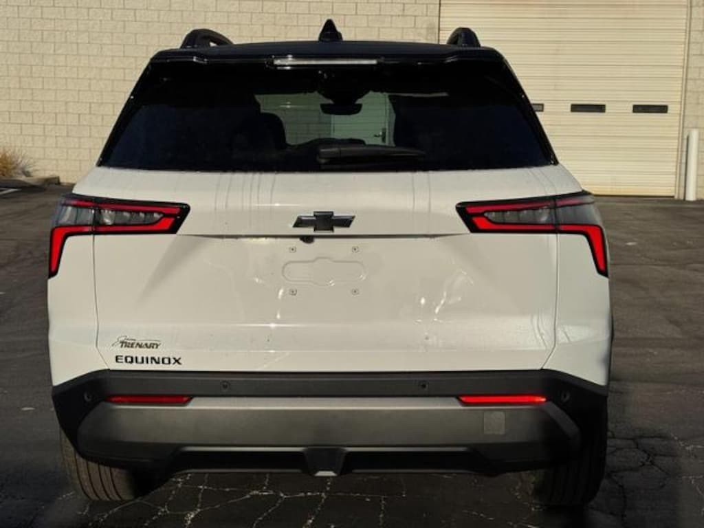 New 2026 Chevrolet Equinox FWD LT SUV