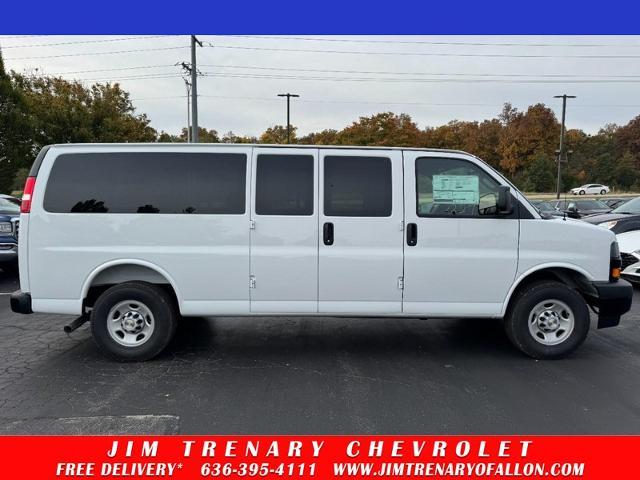 2027 Chevrolet Express Passenger LS