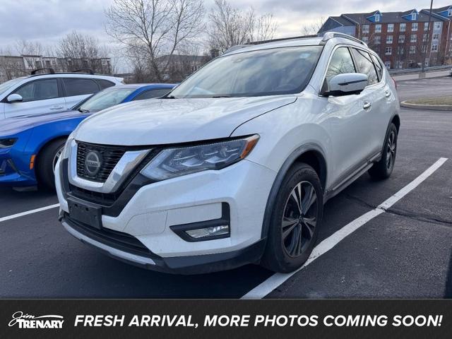 2018 Nissan Rogue SL's photo