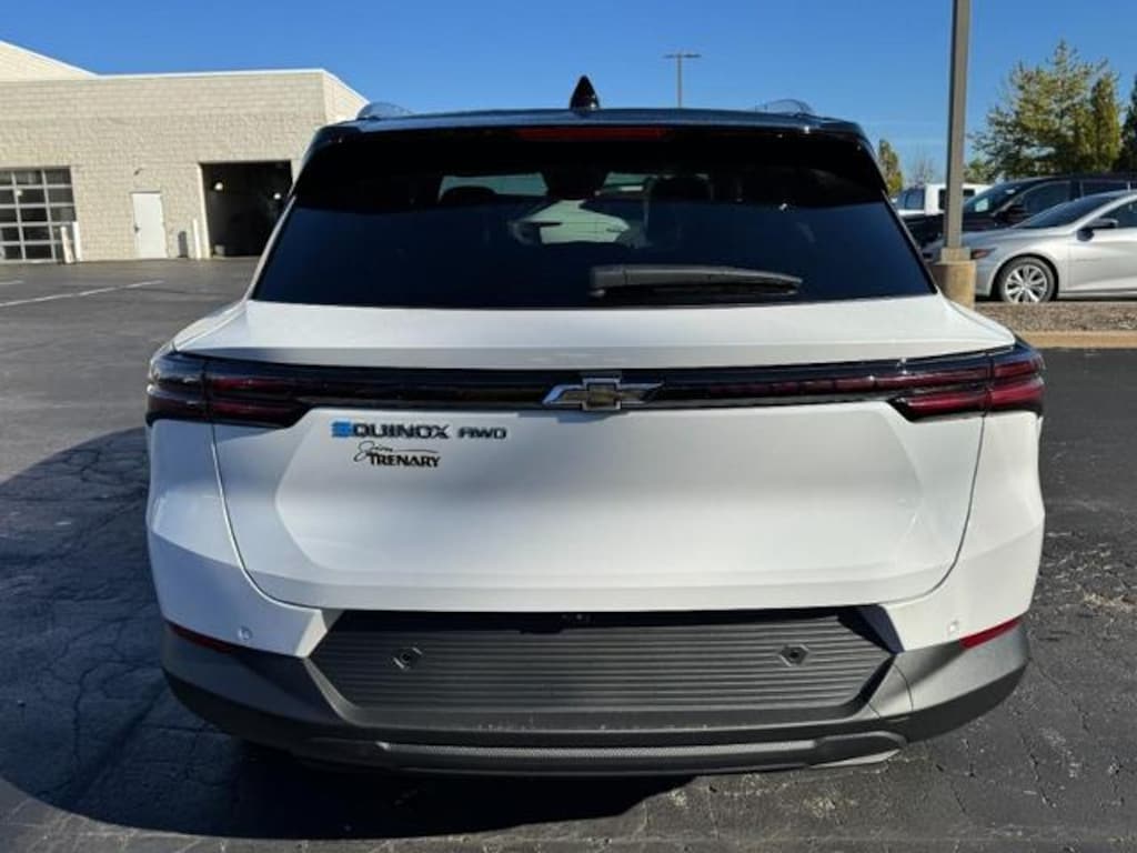 New 2026 Chevrolet Equinox EV LT2 w/PDE SUV