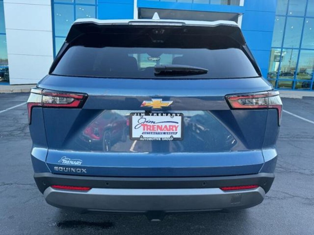 New 2026 Chevrolet Equinox FWD LT SUV