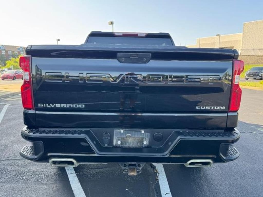 Used 2021 Chevrolet Silverado 1500 Custom Trail Boss Crew Cab Pickup