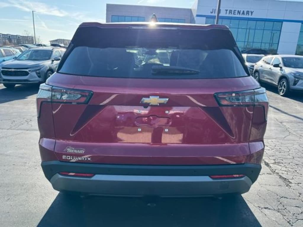 New 2026 Chevrolet Equinox FWD LT SUV