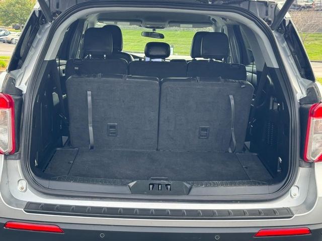 2023 Ford Explorer XLT photo 4