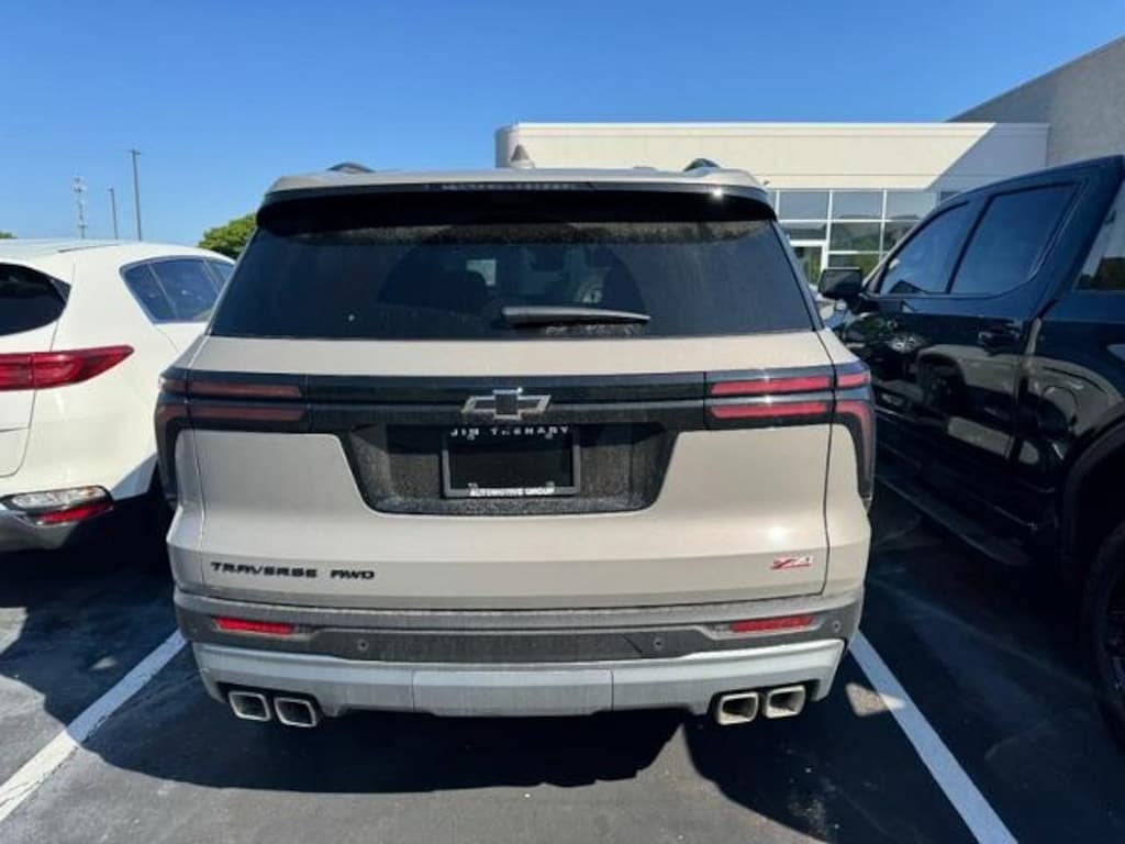 New 2026 Chevrolet Traverse AWD Z71 SUV