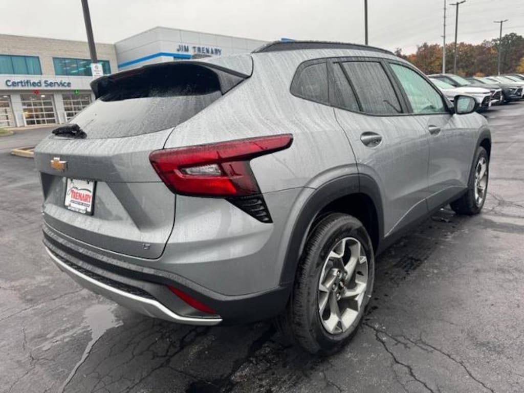 New 2026 Chevrolet Trax LT SUV