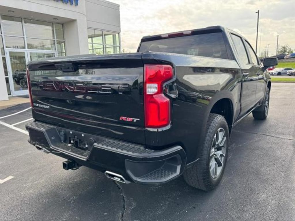 Used 2025 Chevrolet Silverado 1500 RST Crew Cab Pickup