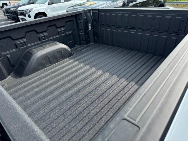 2026 Chevrolet Silverado 1500 High Country - Photo 8