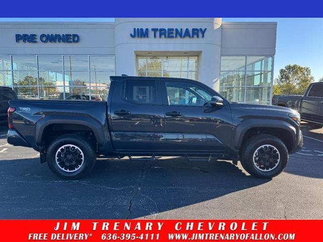 2024 Toyota Tacoma 4WD SR5