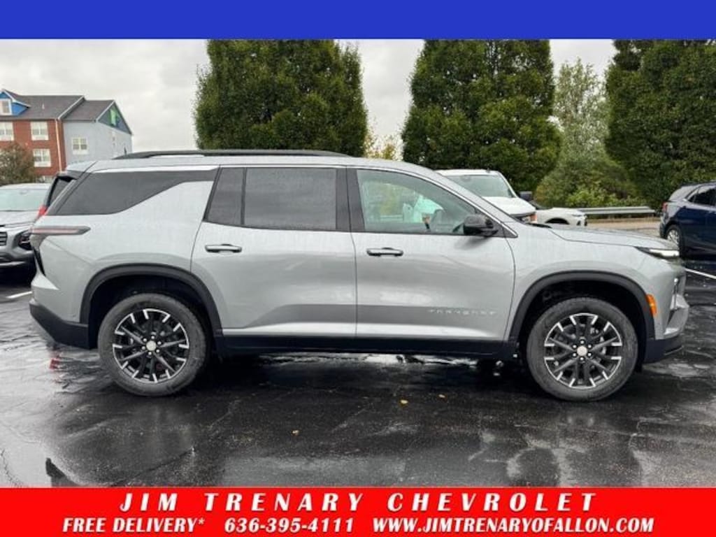 New 2026 Chevrolet Traverse FWD LT SUV