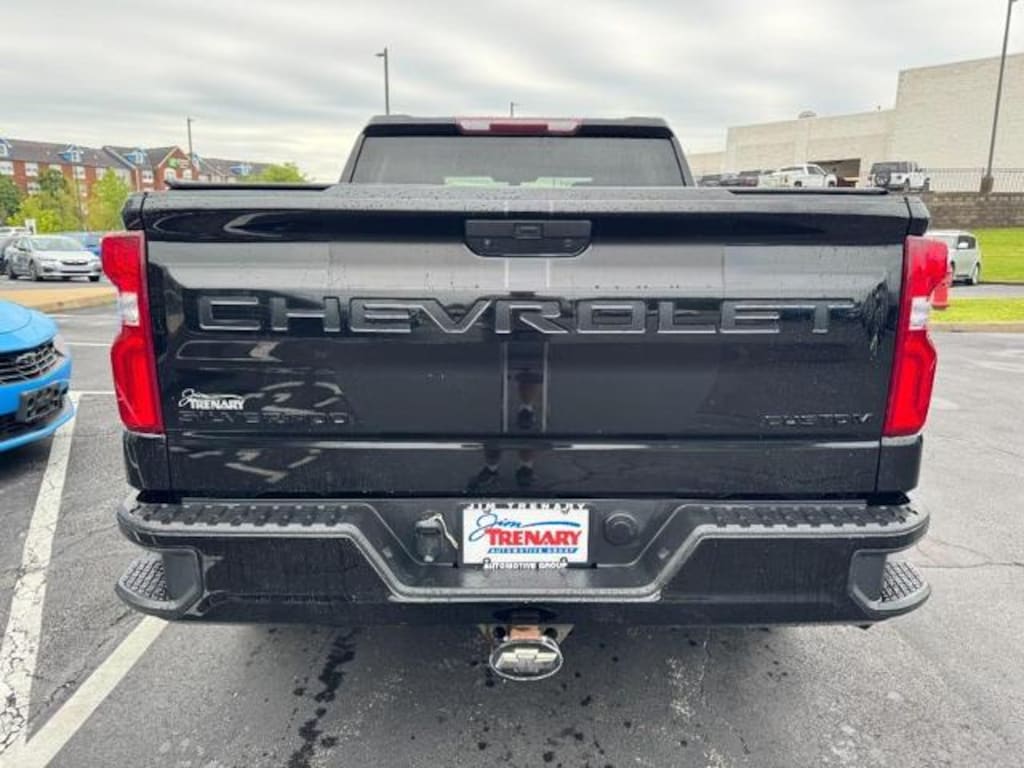 Used 2022 Chevrolet Silverado 1500 LTD Custom Crew Cab Pickup