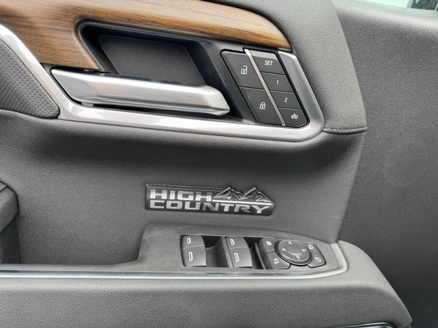 2026 Chevrolet Silverado 1500 High Country - Photo 13