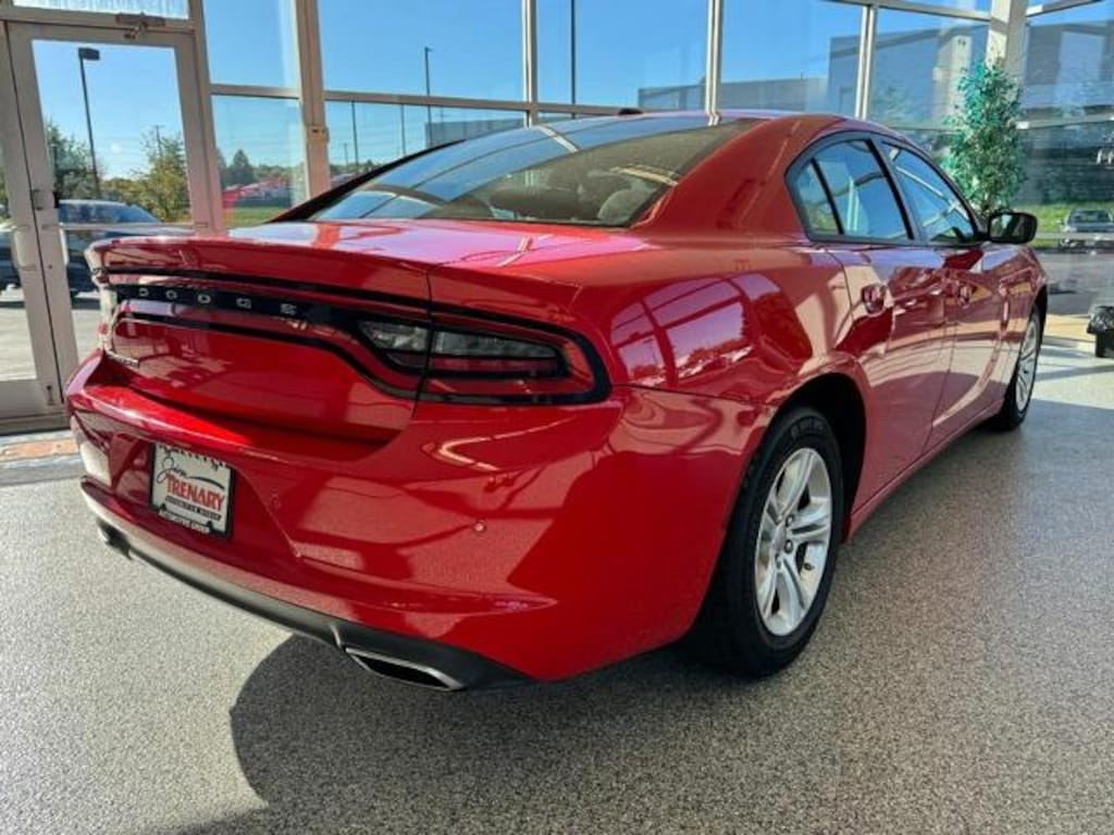 Used 2022 Dodge Charger SXT Car