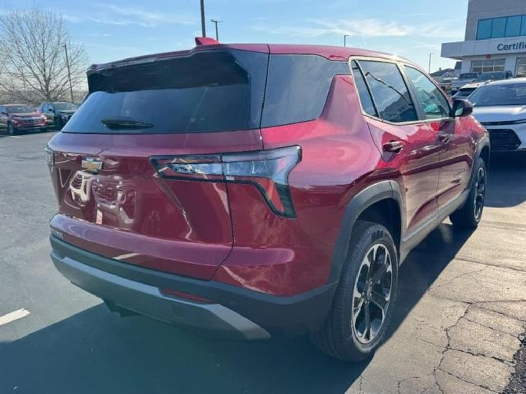 New 2026 Chevrolet Equinox FWD LT SUV